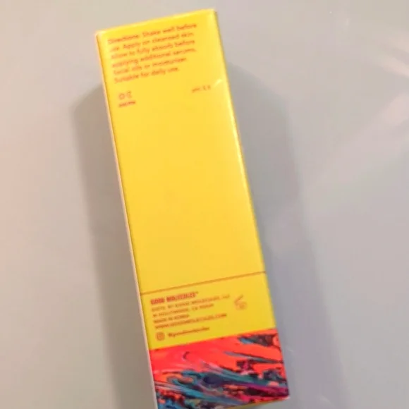 Good Molecules Discoloration Correcting Serum - Picture 4 of 6